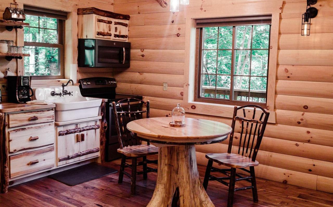 Cricket Hill Treehouse By Amish Country Lodging Millersburg Eksteriør billede